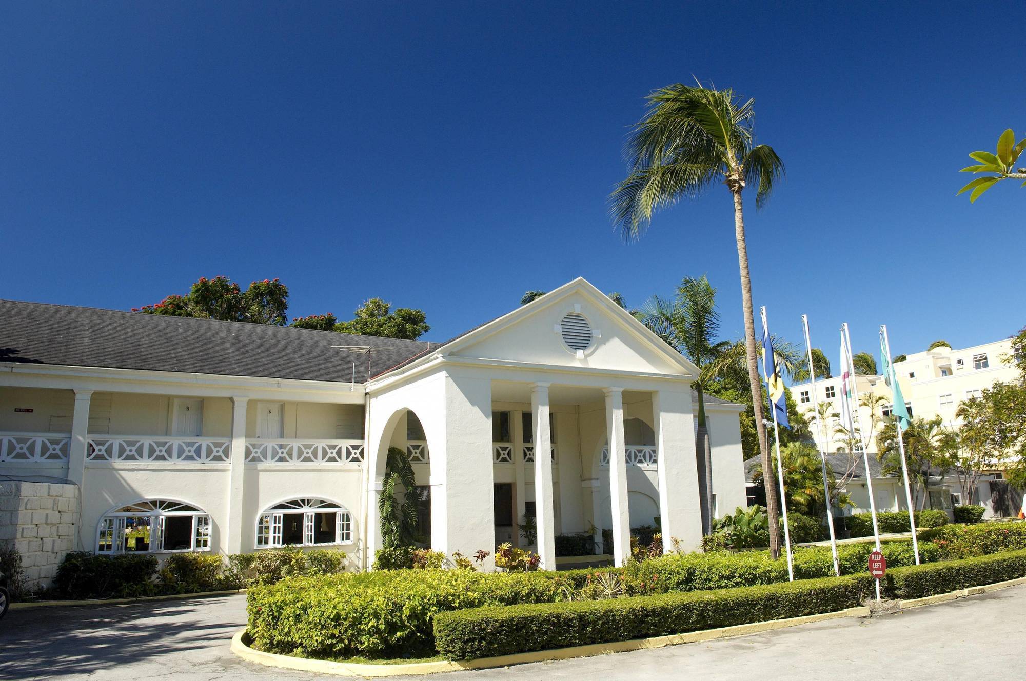 Starfish Discovery Bay Holetown Extérieur photo