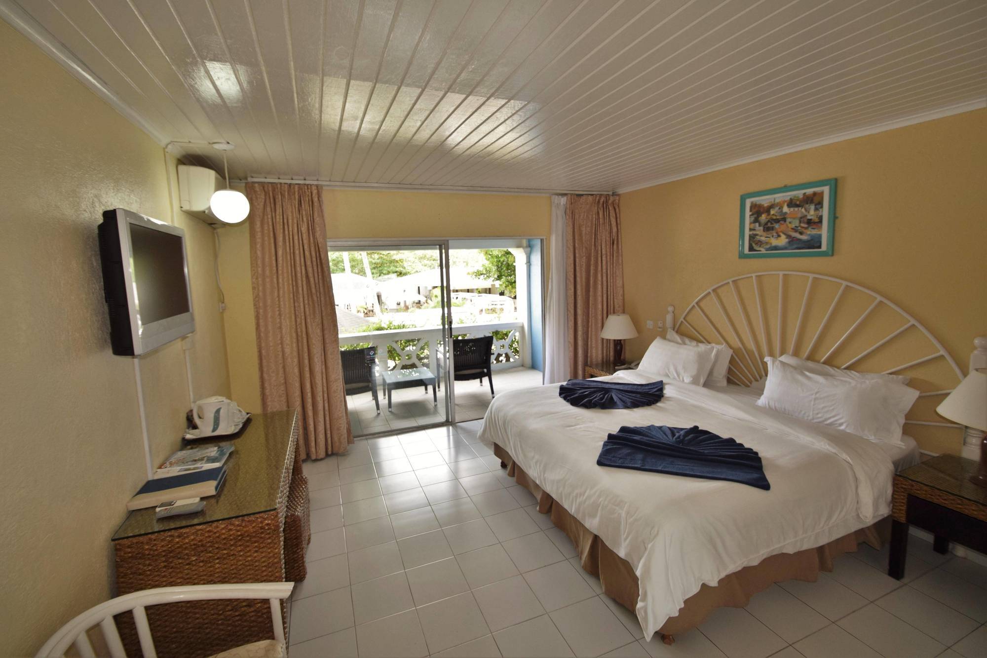 Starfish Discovery Bay Holetown Extérieur photo